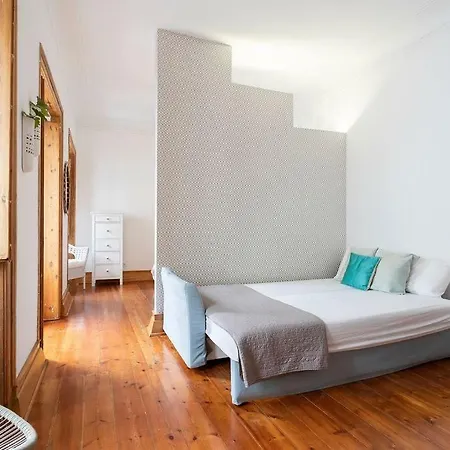 Bright And Charming In Historic Centre Apartment Lissabon