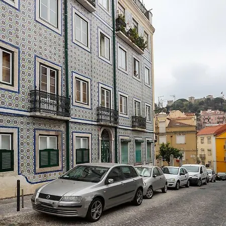 Bright And Charming In Historic Centre Lisbon