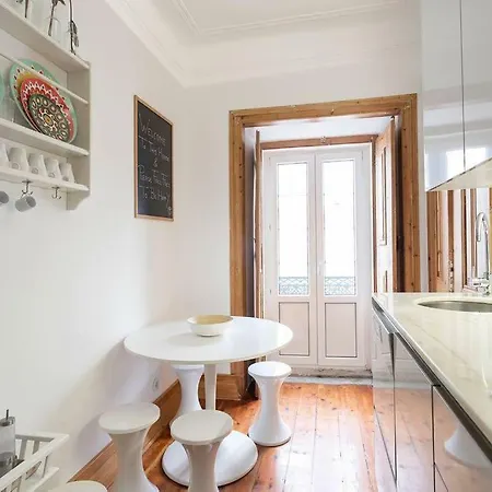Bright And Charming In Historic Centre
